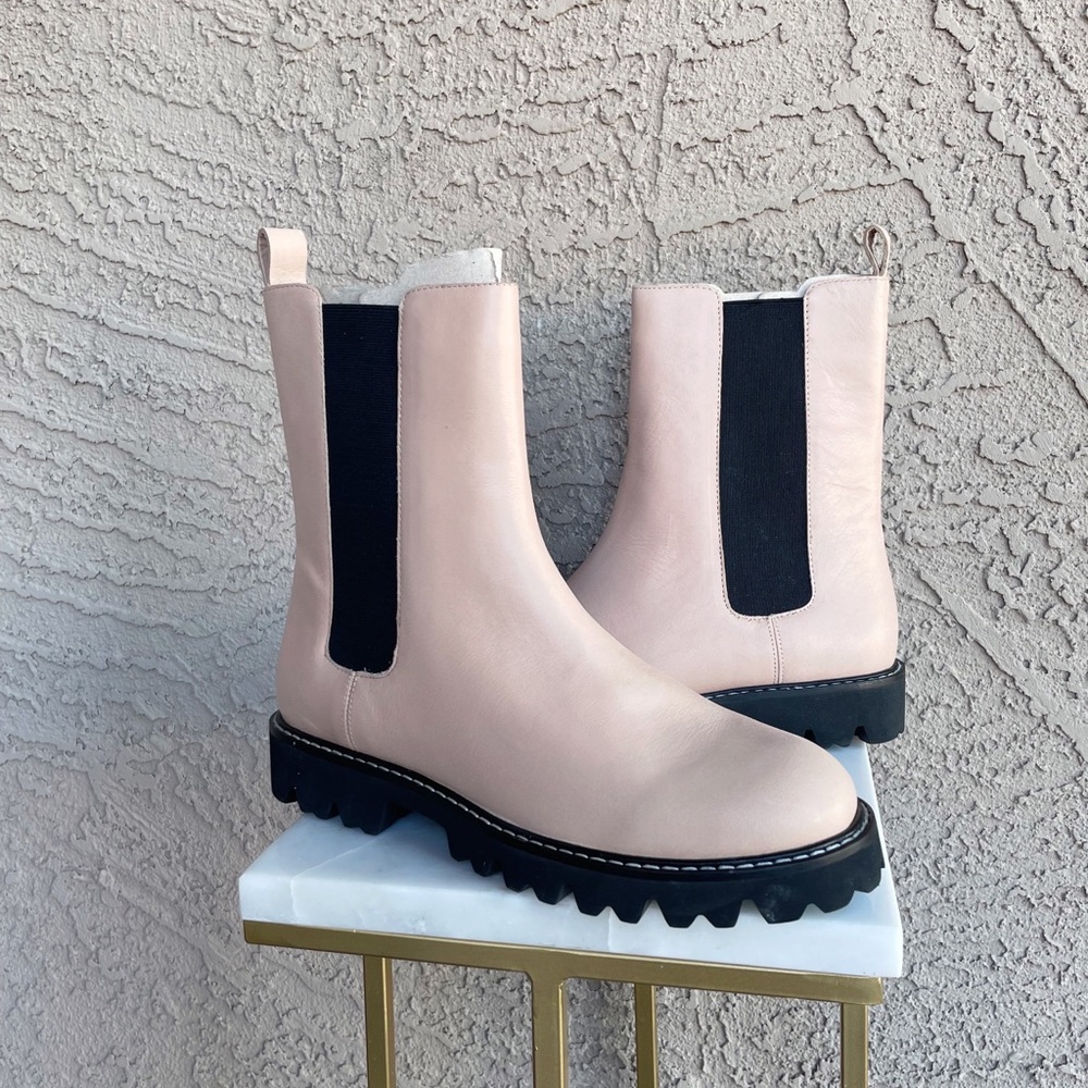 J. CREW NWT Beige Leather Gwen Lug Sole High Shaft Chelsea Boots Ankle Boots 9
